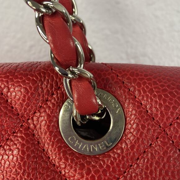 Authentic Chanel Red Medium Riviera Flap Quilted Leather Handbag - Picture 7 of 17